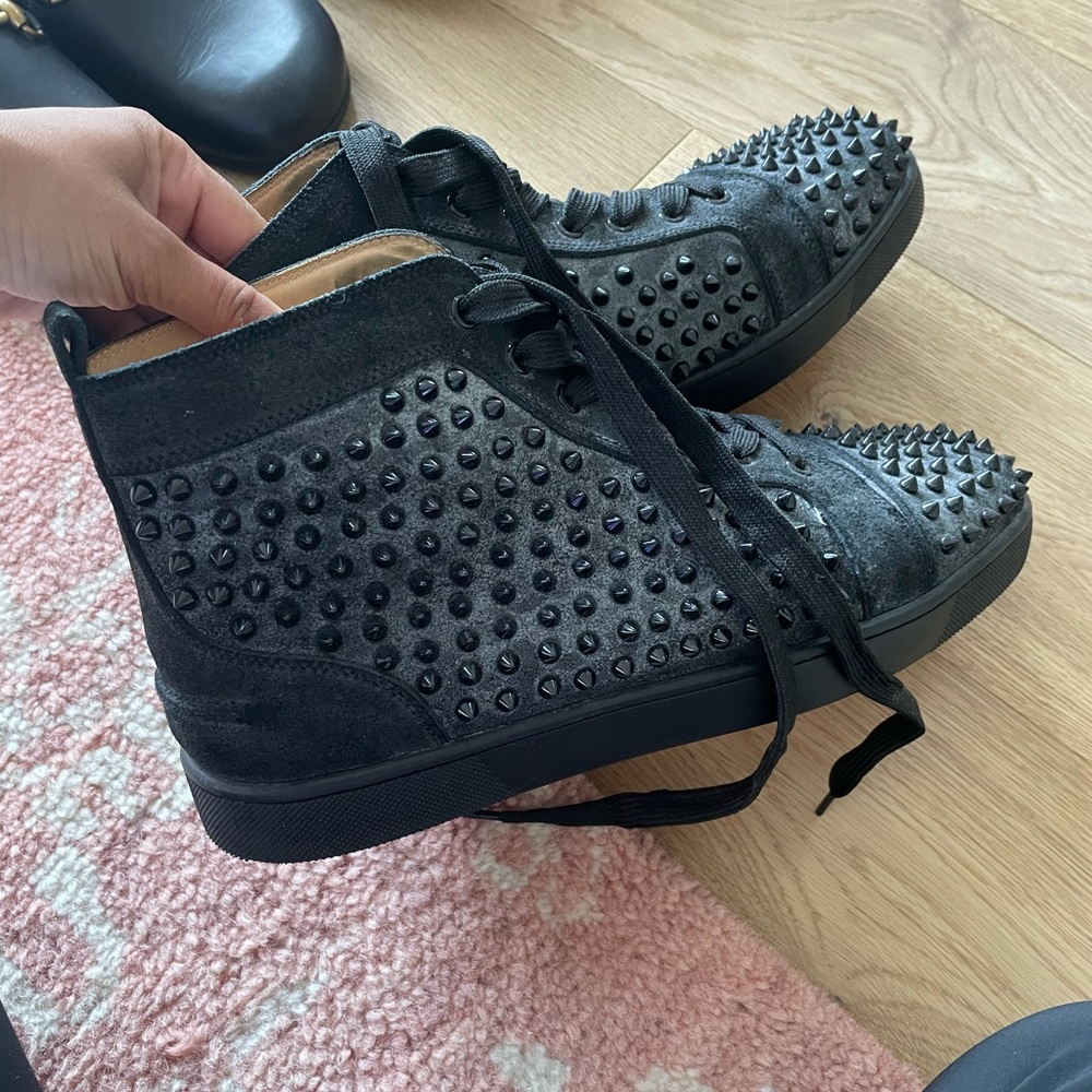 COPY - Louis Orlato Spikes